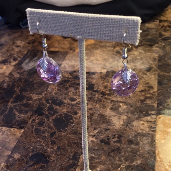 Handmade purple earrings New sparkly shiny dangle - Picture 7 of 8